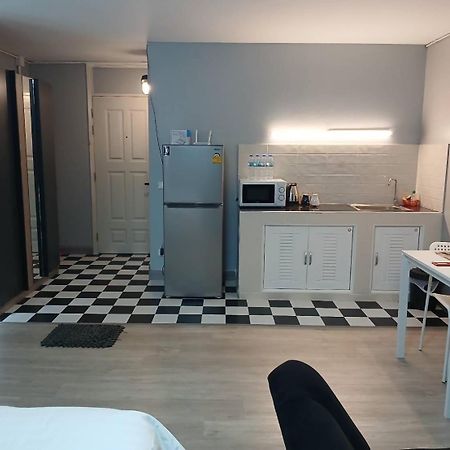 Popular Condo เมืองทองธานี Pak Kret Extérieur photo