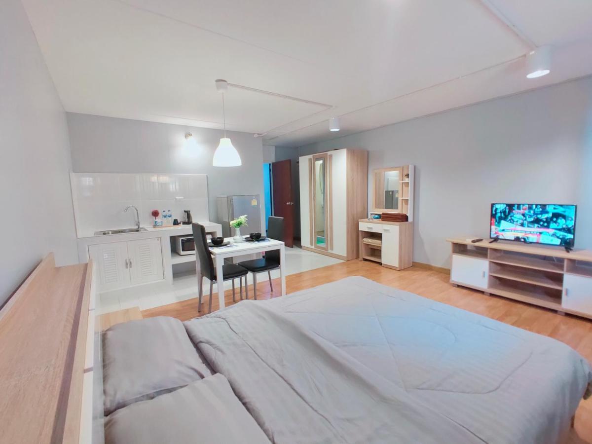 Popular Condo เมืองทองธานี Pak Kret Extérieur photo